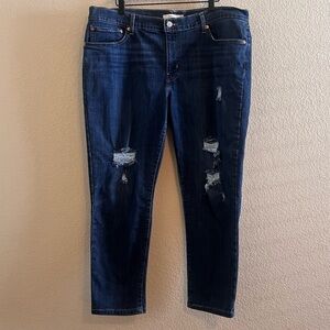 Levi’s Distressed Boyfriend Jeans Size 33